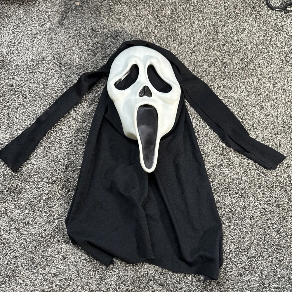 Ghost Face Scream Mask S9206 EU Easter Unlimited Fun World Vintage Halloween